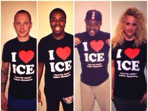 ice4uman's tweet photo. OMG NEW GEAR !!! You wanne ???
Contact "LIO" the man with à baseball cap next to me #teamiceman http://t.co/OaYmH6UrNM