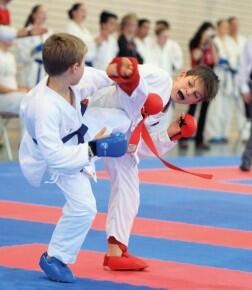 hebschweiz's tweet image. Youngsters auf der Matte p.ost.im/RyCbpH