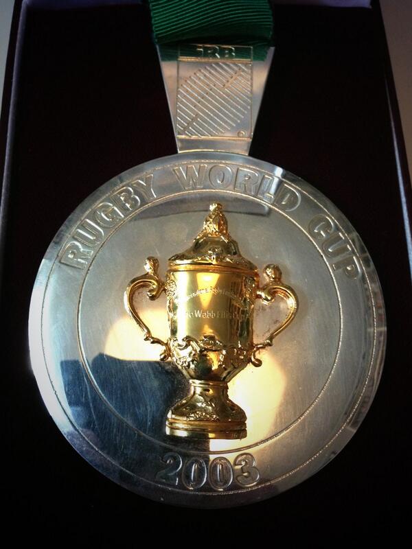 LewisMoody7's tweet photo. 10 years ago I was a part of martin Johnsons white army that lifted the World Cup. What a memory#AUSvENG http://t.co/3tiR99NPp9