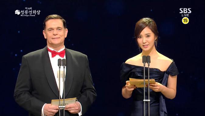 BZrMgpgCIAAhmA8.jpg:large