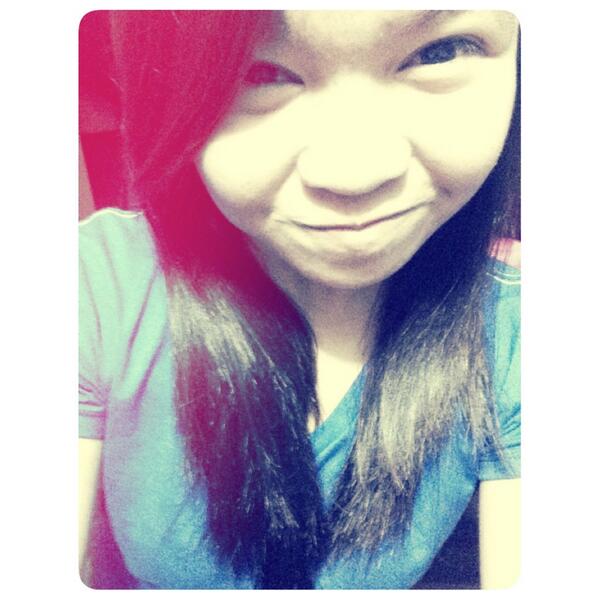 deaxyz_'s tweet image. playgirl daw ako. kasalanan ko bang magmahal ako ng isa at sampu ang umasa? &amp;lt;/3 hayy😔 #feelerproblems