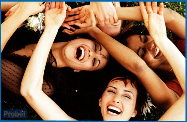 Probel_Colchoes's tweet photo. Aproveite sexta-feira para ser feliz o/  #felicidade #sextafeira #vivamelhor http://t.co/XnFoqcksIL