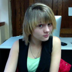 crys_hall's tweet photo. Hello world! #newprofilepic http://t.co/uHMFUDIt55