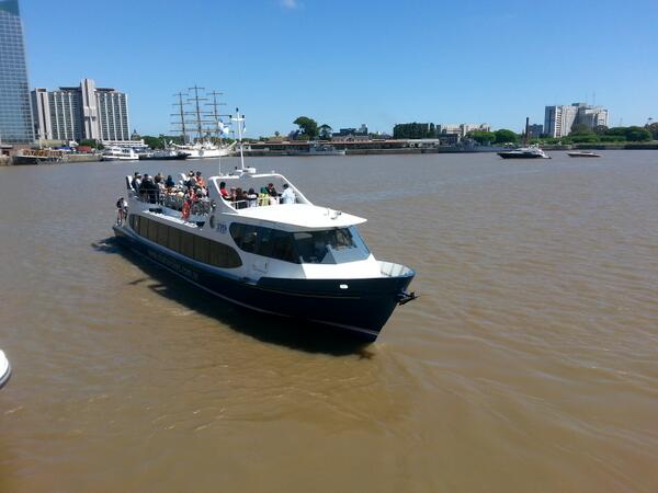 Hermoso día para disfrutar del rio desde buenos aires
