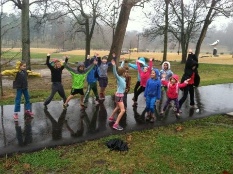 AEROTriClub's tweet photo. Running in the rain! http://t.co/SLFXuHk2WH