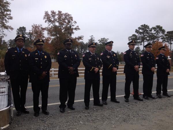 Annette_WMAZ's tweet photo. Plaque dedication for Firefighter Michael Jones - 1988 -2012 @13wmazeyewitnewsnews http://t.co/WDeDJCe4tP