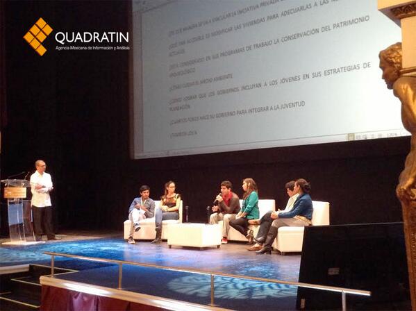 Quadratinoaxaca's tweet photo. Un aspecto del Foro de Jóvenes en el @TeatroMAlcala, en el marco del @OaxacaCongress 
Foto: @sanzjenny http://t.co/DzYDfhxaXZ