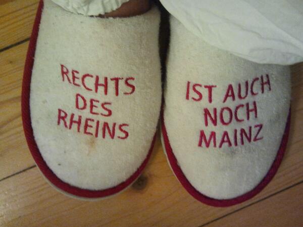mari_mainz's tweet photo. @eikeroesch #getbettermaren sagt Danke von der epsch Seit http://t.co/S5brHC5VNl