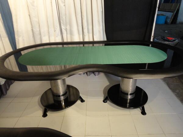 ArcariDesign's tweet image. Mesa de Póker para 10 jugadores! Llamanos y pedí presupuesto: 15-61009630 arcaridesign@hotmail.com @ArcariDesign