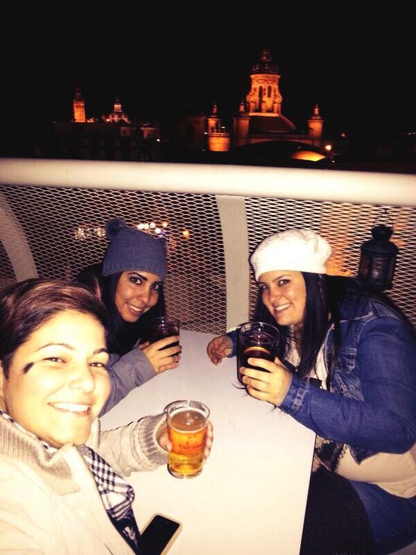 estefania_tf's tweet photo. @CristiPReveron @lidiareveron comenzamos la noxe cn unas vistas d lujo!!! http://t.co/ooWeTQqBmr