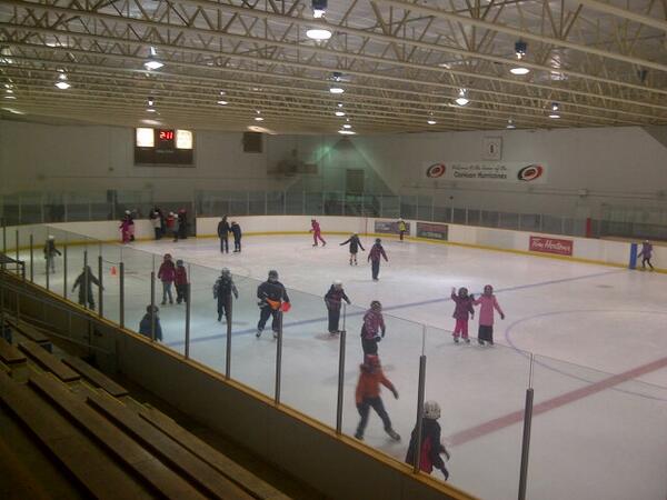 PeelSchools's tweet image. Future Crosbys? MT @OakPDSB: Students on the ice for the Got Skates program thru City of Mississauga  #fosdowling http://t.co/dKnTiVExi8&quot;