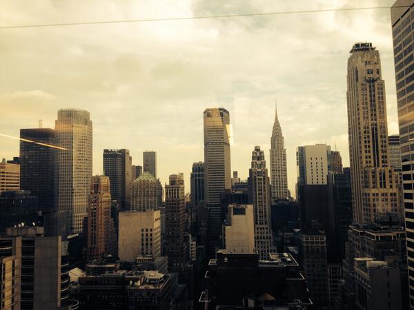 MarvelReads's tweet image. Do you think we can see @Iron_Man Tony Stark Tower from here?