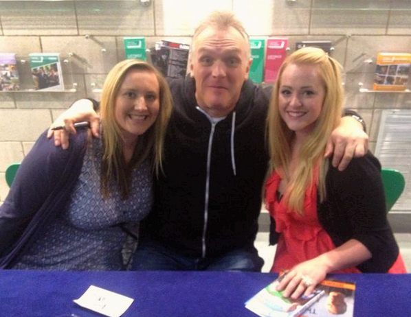 LiLi21293's tweet photo. @gdavies - loving the ham! ;) Great show - cried with laughter! @Glass_0wl #GladI'mNotABonsaiTree #It'sNotNormalLove http://t.co/s1B8zPW5zi