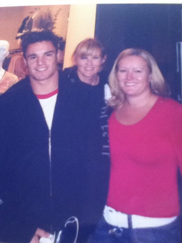 Renee_Louise178's tweet image. Found this pic of my aunty with @DanCarter wow shes so lucky. miss you #RIP #beautiful #stunnning #family