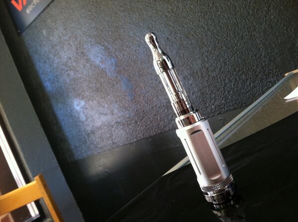 VapeNationNY's tweet image. K101 mod with a Kanger pro tank mini 2.  Beautiful. #kanger #kamry #protank #k101 #dailyvape #vapelife  #vapenation