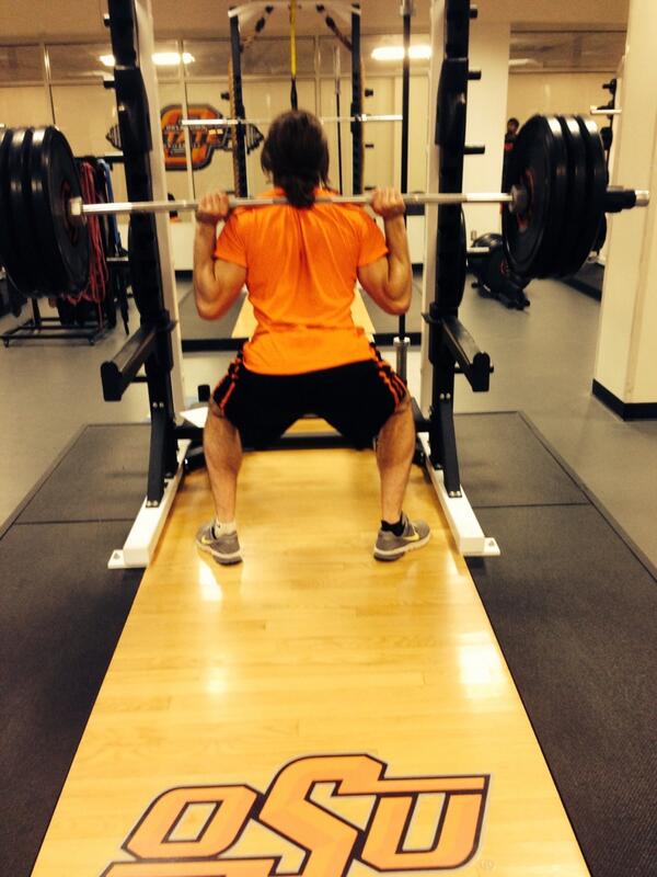 daf0004's tweet photo. Teeters moving some weight! Go pokes! Road to an All American! http://t.co/uaAfOcXU0P