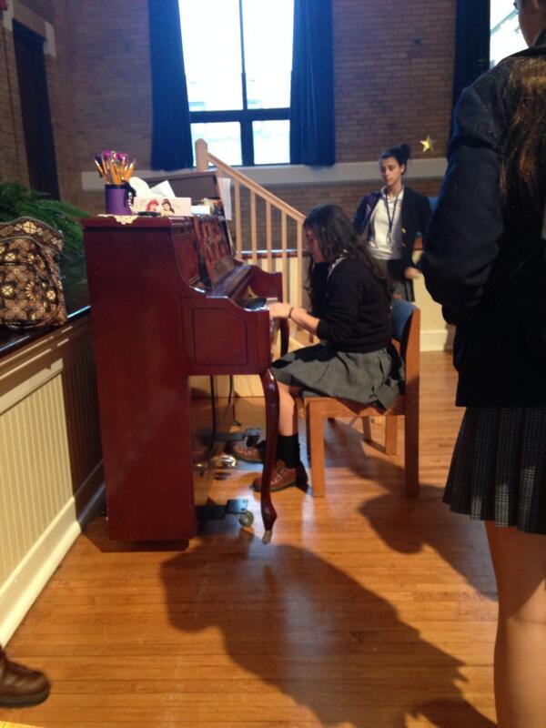 MSDA_Music's tweet image. China played &quot;Wrecking Ball&quot; for her #MusicAppreciation #ReflectionSong today!! 🎶