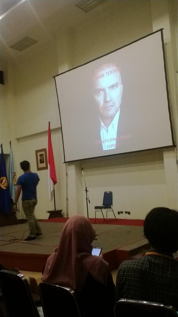 pangeransiahaan's tweet photo. A Tribute to Mark Textor. Semalam di #PPStandup http://t.co/0HVmm8B9e4