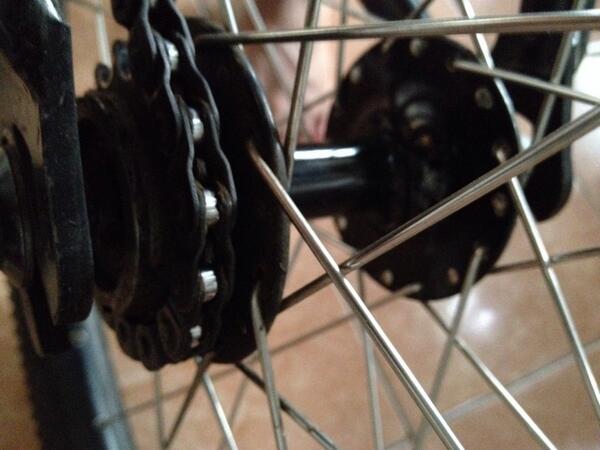 WTS 2nd Hub Cobra rear+cog dan lockring15t merk eigtinch,black 32h #fnfjb #track #mash #fixgear