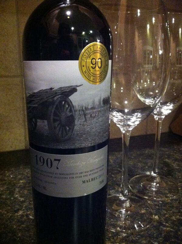mmosack's tweet image. I should be packing, but sharing this bottle with @thadhalstead sounds a heck of a lot better. #Malbec #Devlins