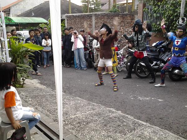 Pembukaan pameran arsip Daging Tumbuh @ S.14 oleh Ganiati . Salut deh <a href="/mba_he/">Herra Pahlasari</a>