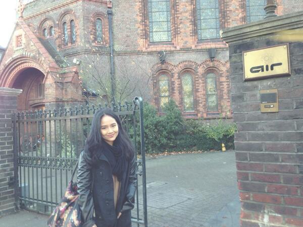 gitagut's tweet image. I'm here! Air studio, owned by Beatles' ex producer Sir George Martin. #makingmymark #newalbum