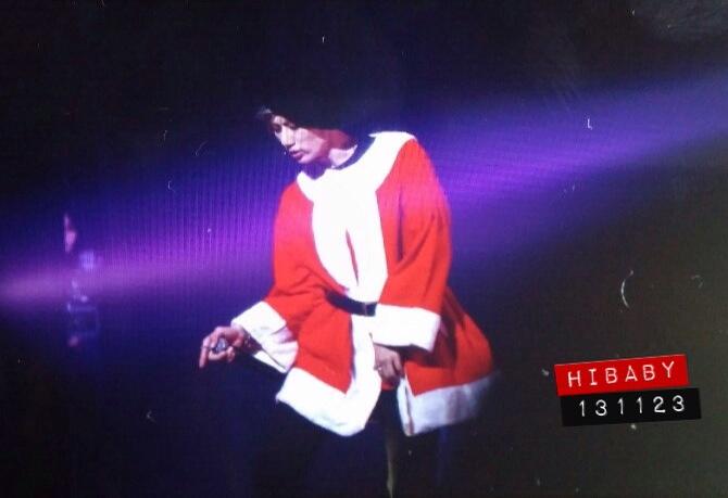 BZvUV6eCAAAiB0d.jpg:large