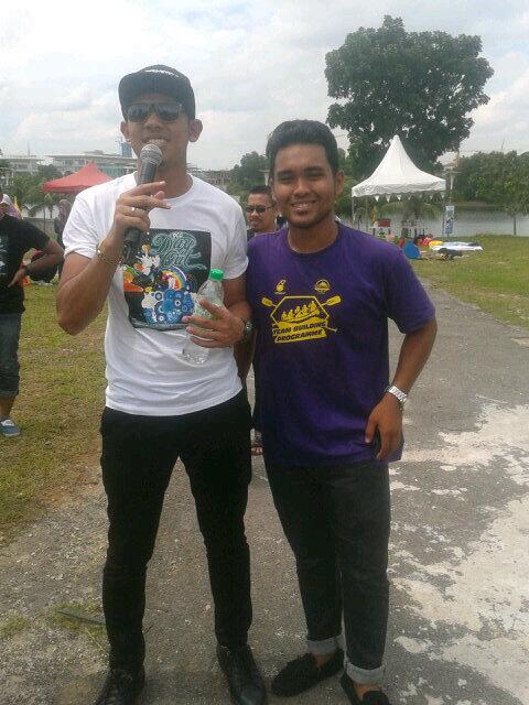 RahimLutfi's tweet image. With malin kundang @NabilAhmad83 . At PCG day out . Batu ah gilerr .
