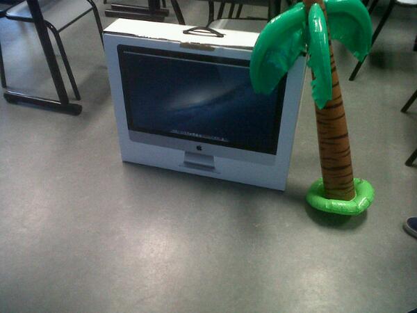 Nous on a un iMac portable #swsxb #gsb2013 #mac #apple