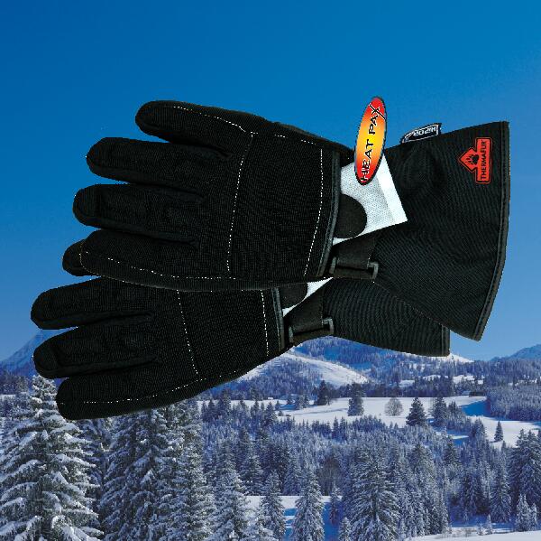 VC_Trendscout's tweet photo. Aus unserer Sportabteilung
ThermaFur™ Handschuhe "Scoot" mit Wärmfunktion 
bis zu 8 Stunden Wärmdauer http://t.co/5AyPbHqOg4