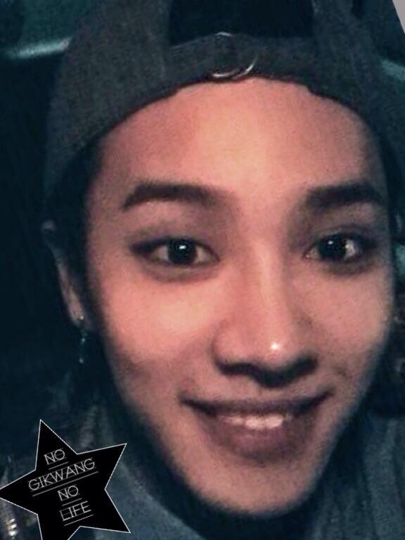 BZw1ed8CMAEw_-X.jpg:large