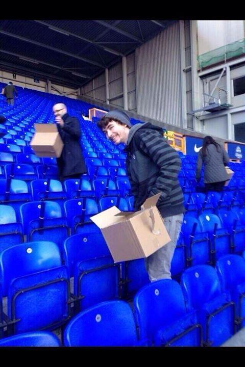 jordanlbyoung's tweet image. Nevert*n behaviour. #plasticflags