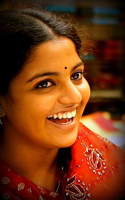 8020pictures's tweet photo. Cute @actressnikila from @oksmovie :) @rameshlaus @KollyBuzz @KollywudCinema @Heytamilcinema @hindutalkies @vikatan http://t.co/c8B77C0IC9