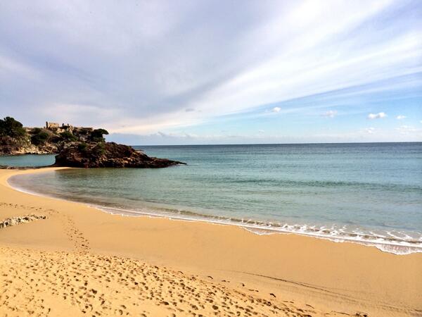 clara_antunez's tweet photo. Benvinguts al petit paradís #Empordà #LaFosca @neusmelich @rookiesuria http://t.co/LcIgWlZ2jQ