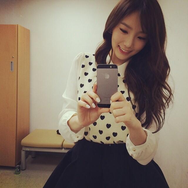 [PIC][20-01-2014]SELCA MỚI CỦA TAEYEON VÀ MẸ CÔ - Page 16 BZwg8pAIcAAtwN-