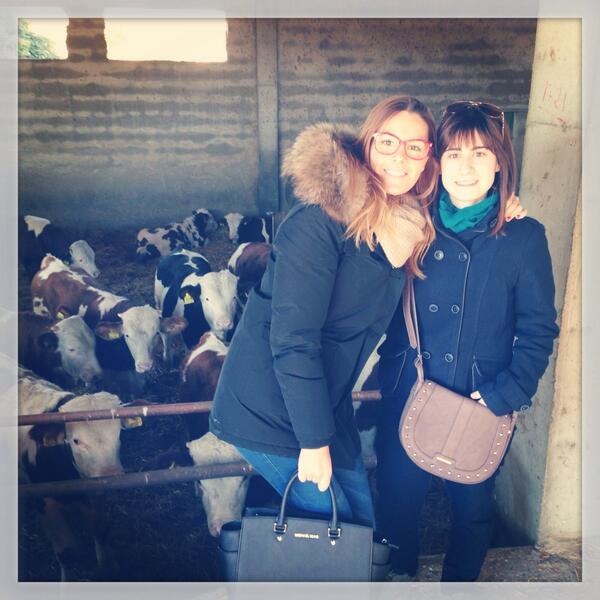 _BpuntoALVO's tweet photo. Con mi @estherraso 🐄🌿🌲🐂 http://t.co/6YUVSMqJV8