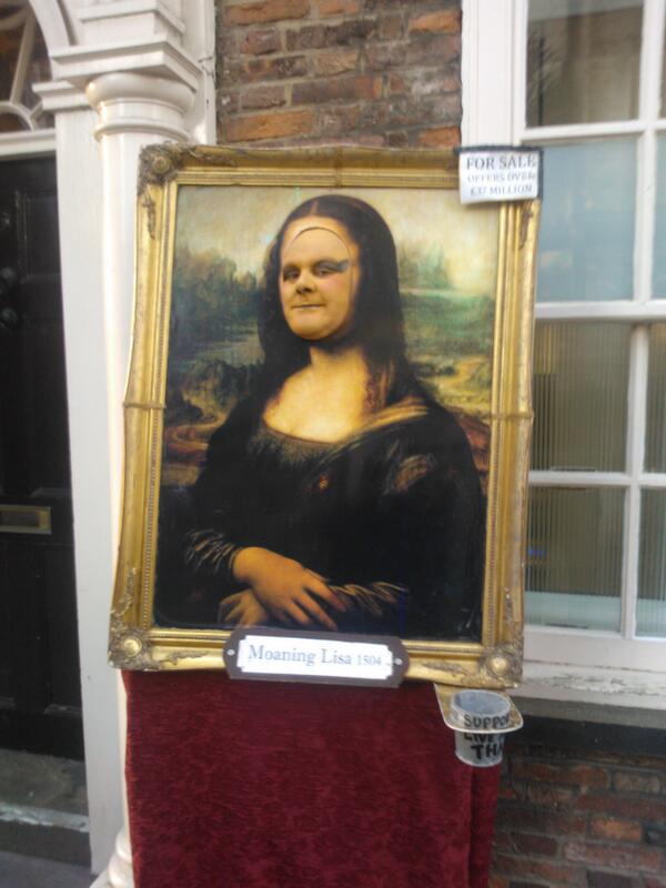 mancman16's tweet image. Funniest thing I've seen in ages..just stood there moaning..#moaninglisa