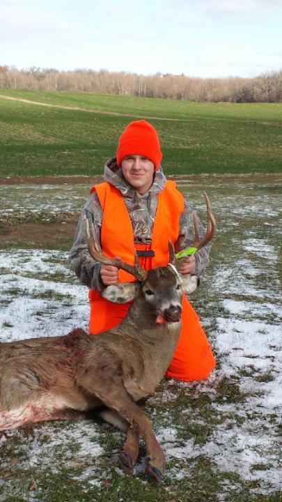 cgebhard711's tweet photo. First deer with the gun! http://t.co/Gv5eW2hzn5