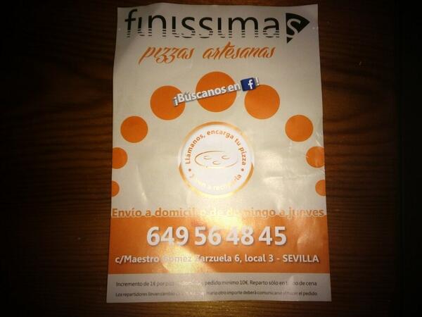 AbsurdaFilms's tweet photo. Dichas pizzas han sido enviadas por #Finissimas http://t.co/KmrWr7j5XD
