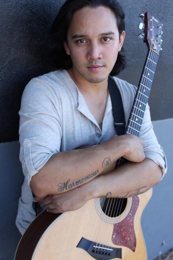 Pravina_Music's tweet image. bit.ly/1edfoz0 One of this years best #Pop #Artists 2 hit the LA Music Scene in years @JordanLeeEnt  #Music