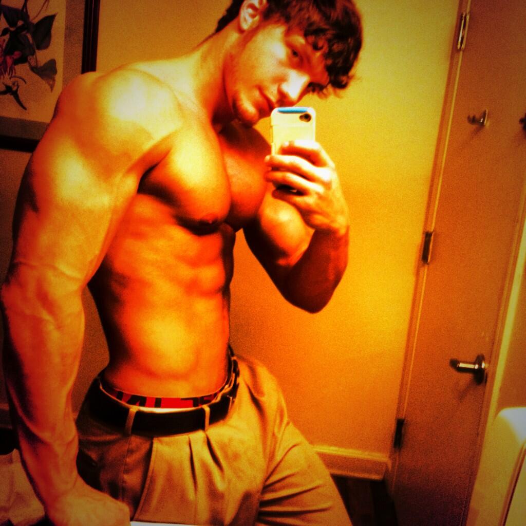 Brandon Cody on Twitter: "Add me on Instagram brandoncodyjeff http://t