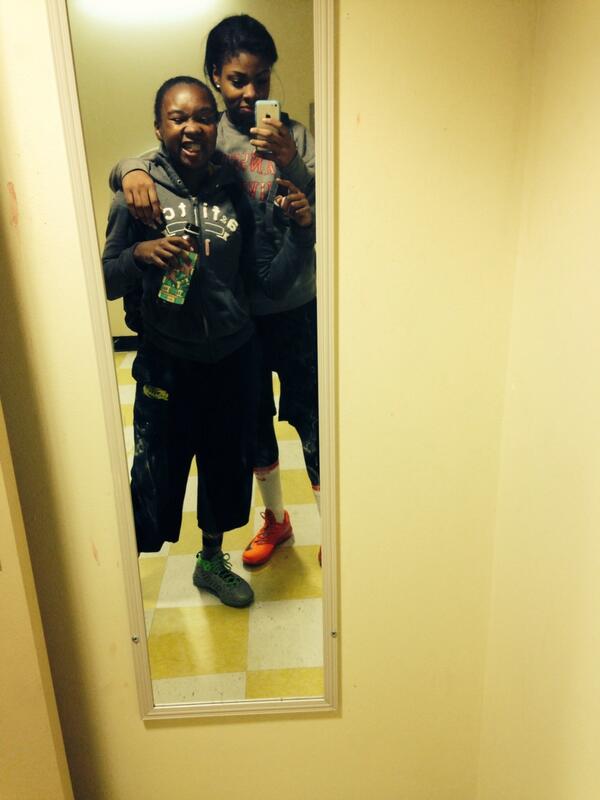 TryCheckin_D's tweet image. Me Nd My Lil Cousin Today 🏀🏀🏀🔥🔥 #HoopSession