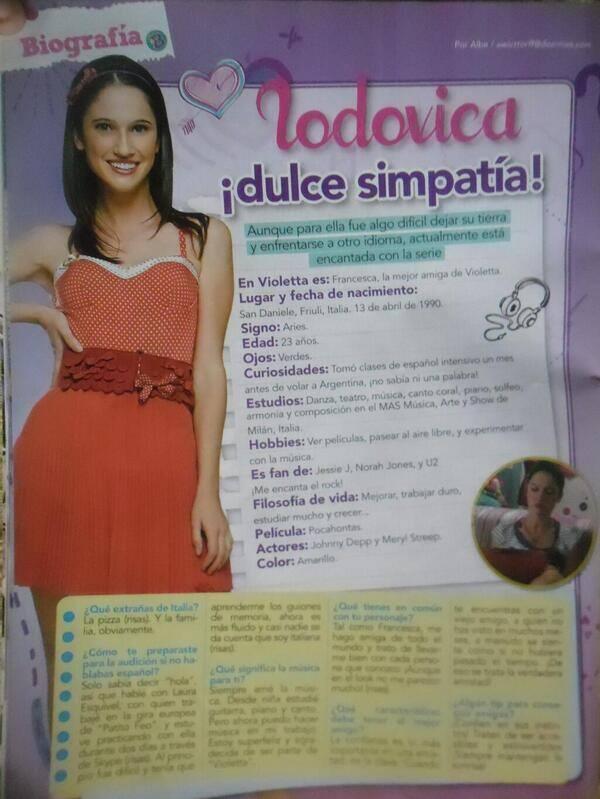 LComello_ARG's tweet photo. Lodovica en una revista española♥ Cc @lodocomello http://t.co/YsMvQrdSeB