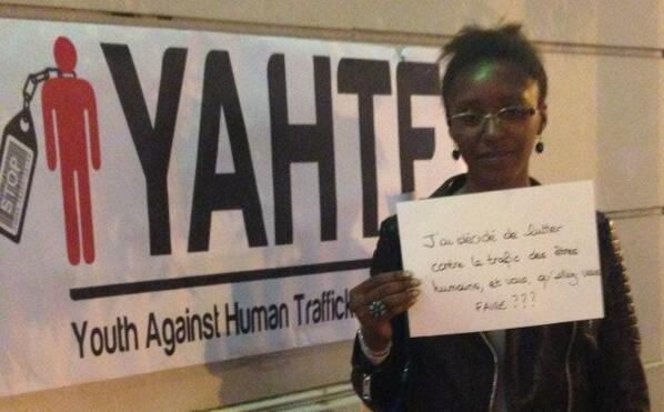 OrgYahte's tweet image. Raising awareness, "micro-trotoir" at #gare #Asnieres 18/10/2013