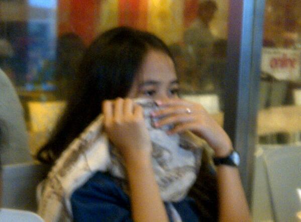 ariskanvt's tweet photo. Tetp cantik ra"@MandaYulia2: Candidddd ara @Ashiraraa http://t.co/oa6Yejul70"