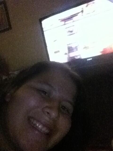 MarcoFernanda's tweet photo. Hola a todos niggas  viendo tele jajaja http://t.co/JUsaVK4iwN
