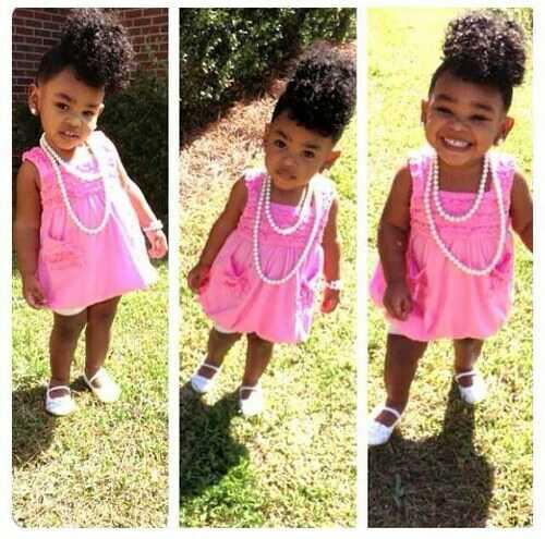 LilEmily_143's tweet photo. i have curly hair like my sisters #jaylene http://t.co/EPEseAyAGN