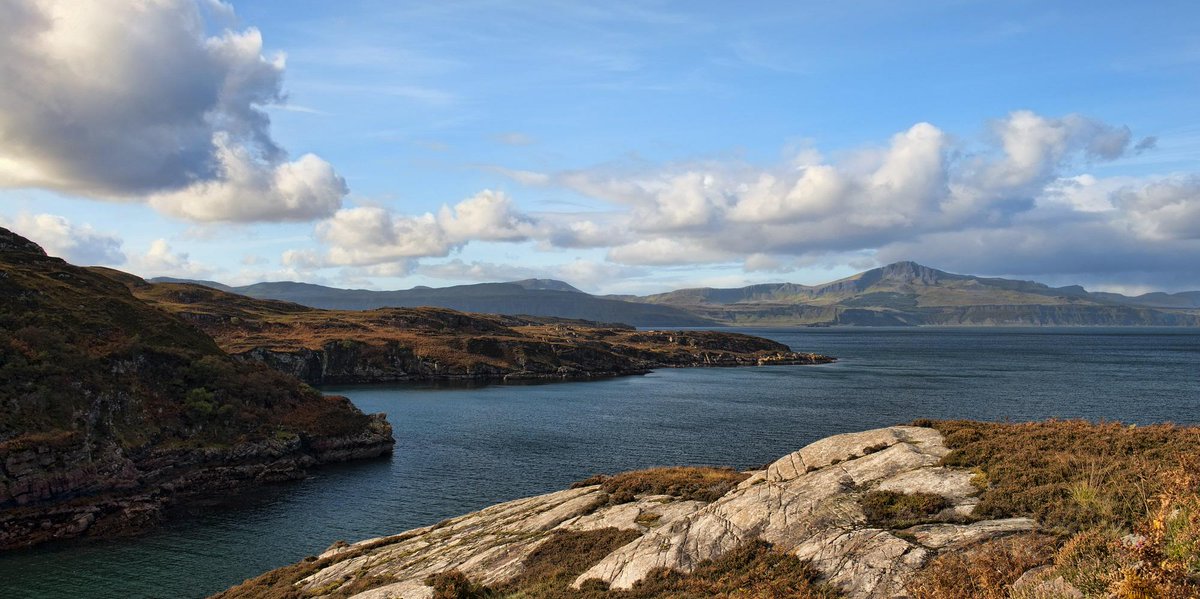 Autism project <a href="/iwork4me_/">iwork4me</a> and #Raasay Development Trust benefit from <a href="/BigScotland/">The Big Lottery Fund Scotland</a> grants  okt.to/HB2ERH