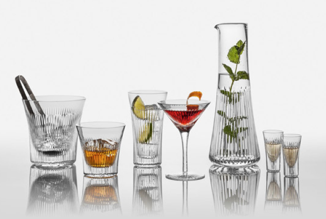 ImogenOates's tweet photo. “@HarlequinLDN: How to choose the perfect cocktail glass: http://t.co/sTUI701TXJ http://t.co/8qll16SweJ”