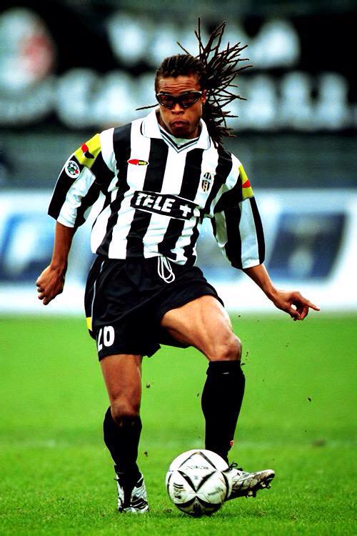 Happy 42nd bday to Edgar Davids. 